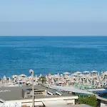 H Caraibi Via XI Traversa N 13